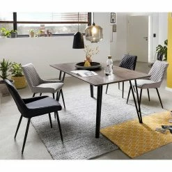 Tisch Mit Hairpin Legs & Stühle - Loppia (fünfteilig)